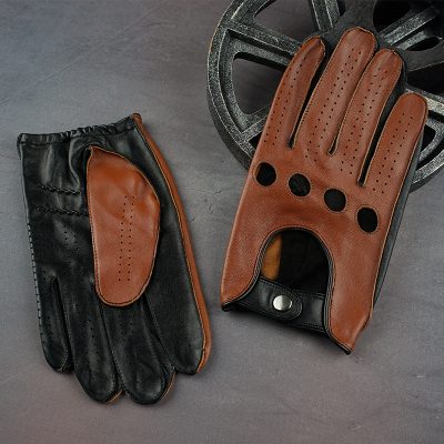 Various styles of brown leather driving gloves (1)