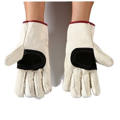 White thick heat-resistant welding gloves (6)