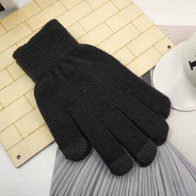 Women’s knitted winter five-finger gloves (3)